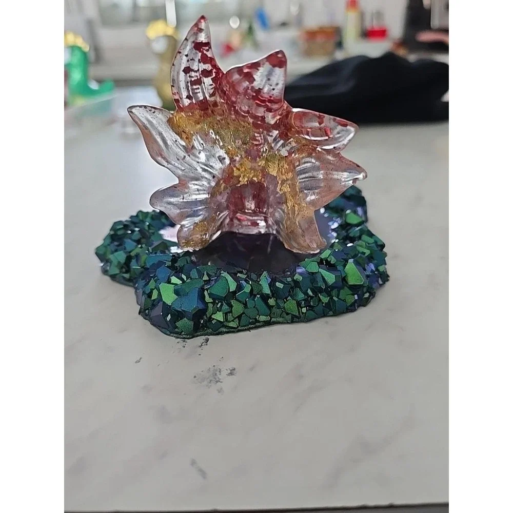 Handmade Resin Goldfish In Pond Decoration Gift 694